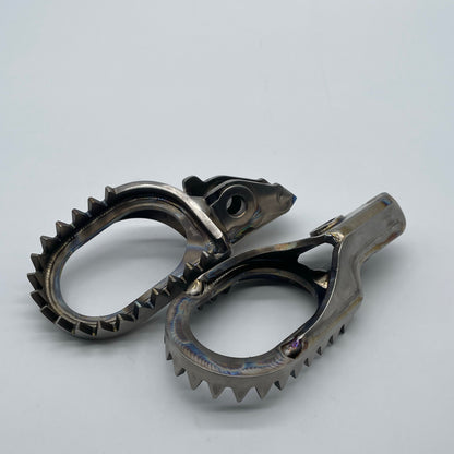 Titanium Footpeg  GR5 For Dirt Bike SURRON LIGHT BEE